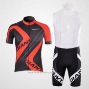 2012 Maillot Cyclisme Giant Noir et Rouge Manches Courtes et Cuissard