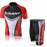 2010 Maillot Cyclisme Giant Noir et Rouge Manches Courtes et Cuissard